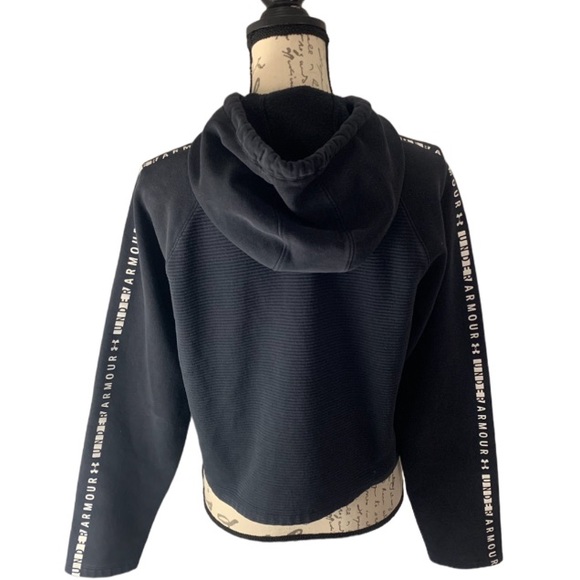 Under Armour Cropped Logo Sleeve Loose Fit Hooded Sweatshirt Black S - Picture 4 of 6